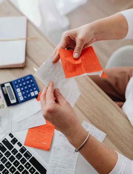 Bookkeeping services for small businesses in Adelaide by Key Accountants
